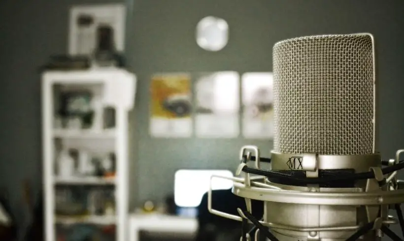 Voice-over-Books