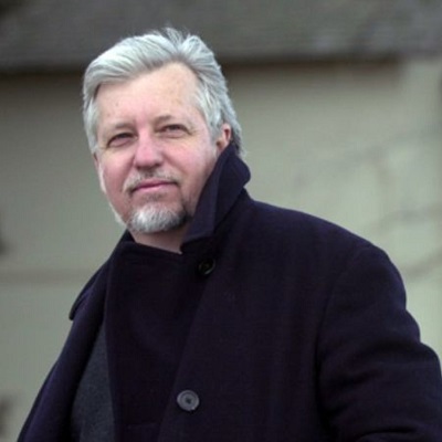 Dan Simmons