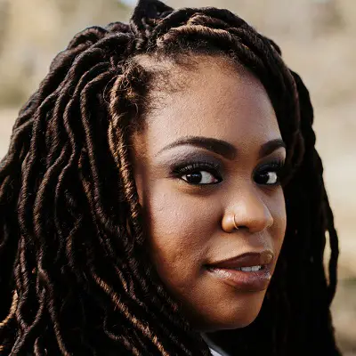 Angie Thomas