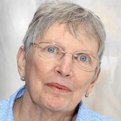 Lois Lowry